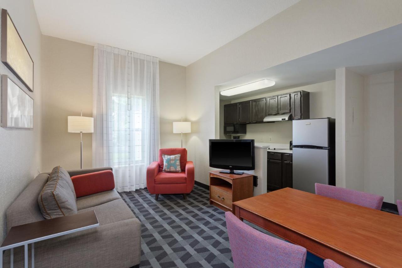 Towneplace Suites By Marriott St. Petersburg Clearwater Esterno foto